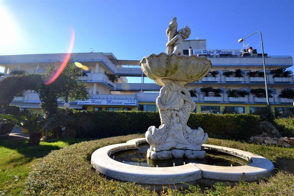 Hotel Marina Roseto Degli Abruzzi Exterior photo