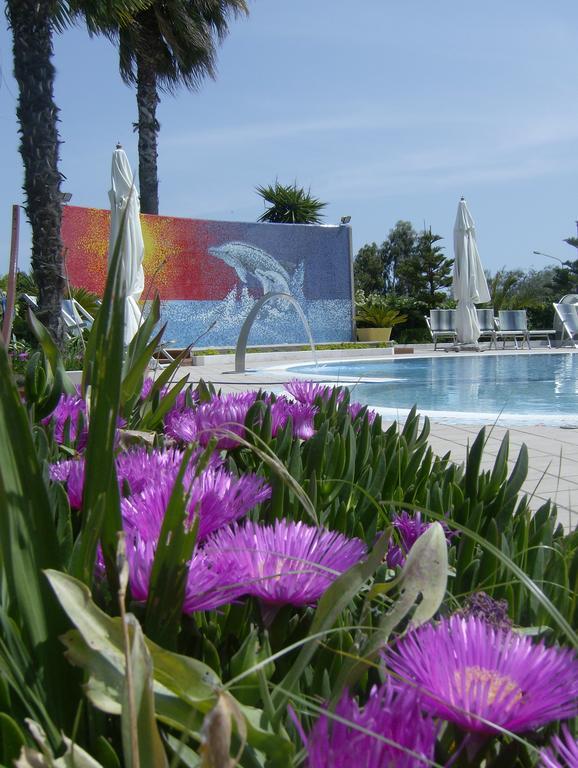 Hotel Marina Roseto Degli Abruzzi Exterior photo