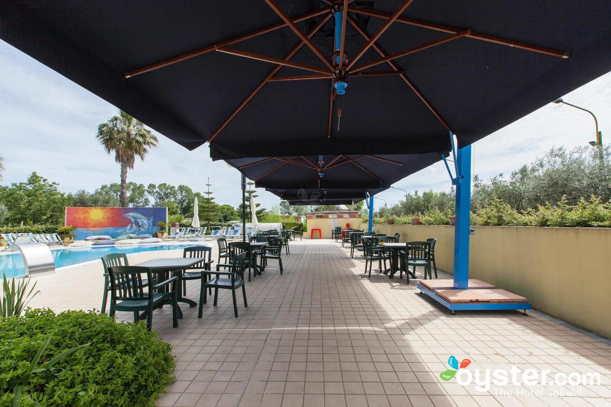 Hotel Marina Roseto Degli Abruzzi Exterior photo