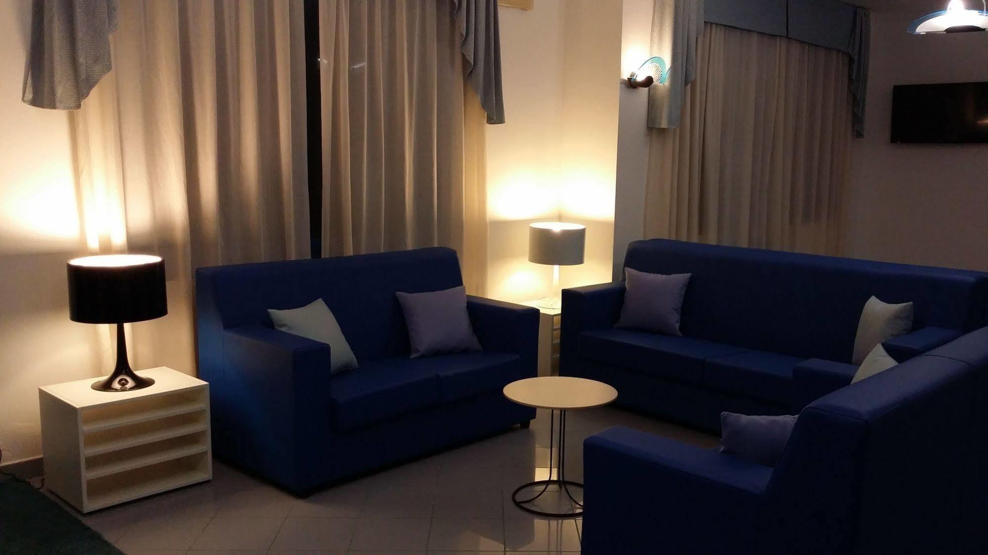 Hotel Marina Roseto Degli Abruzzi Exterior photo